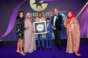 লন্ডনে ক্যারি লাইফ অ্যাওয়ার্ডস পেয়েছে অ্যালকম্ব তান্দুরি